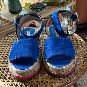 Andre Assous Estrella sandals. Size 10